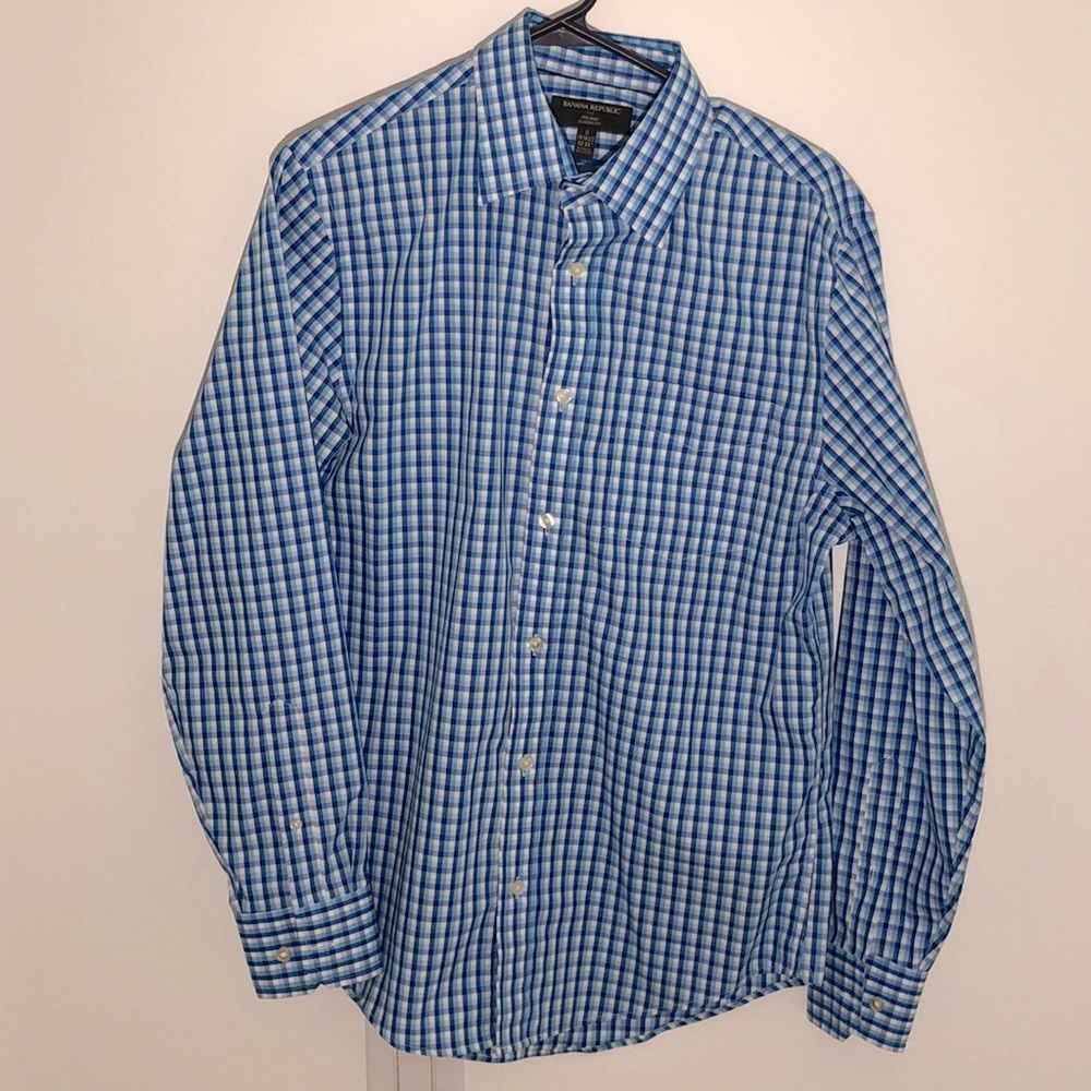 Men’s Banana Republic dress shirt